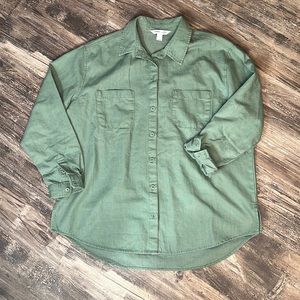 Old Navy Boyfriend Shirt (never worn)